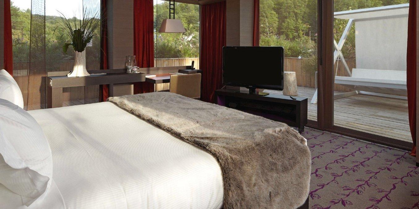 Hotel Chateau De Mery Екстер'єр фото